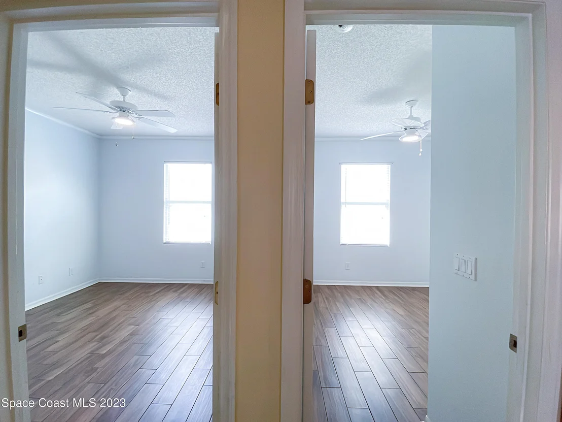 Photo of 978 Riviera Point Drive