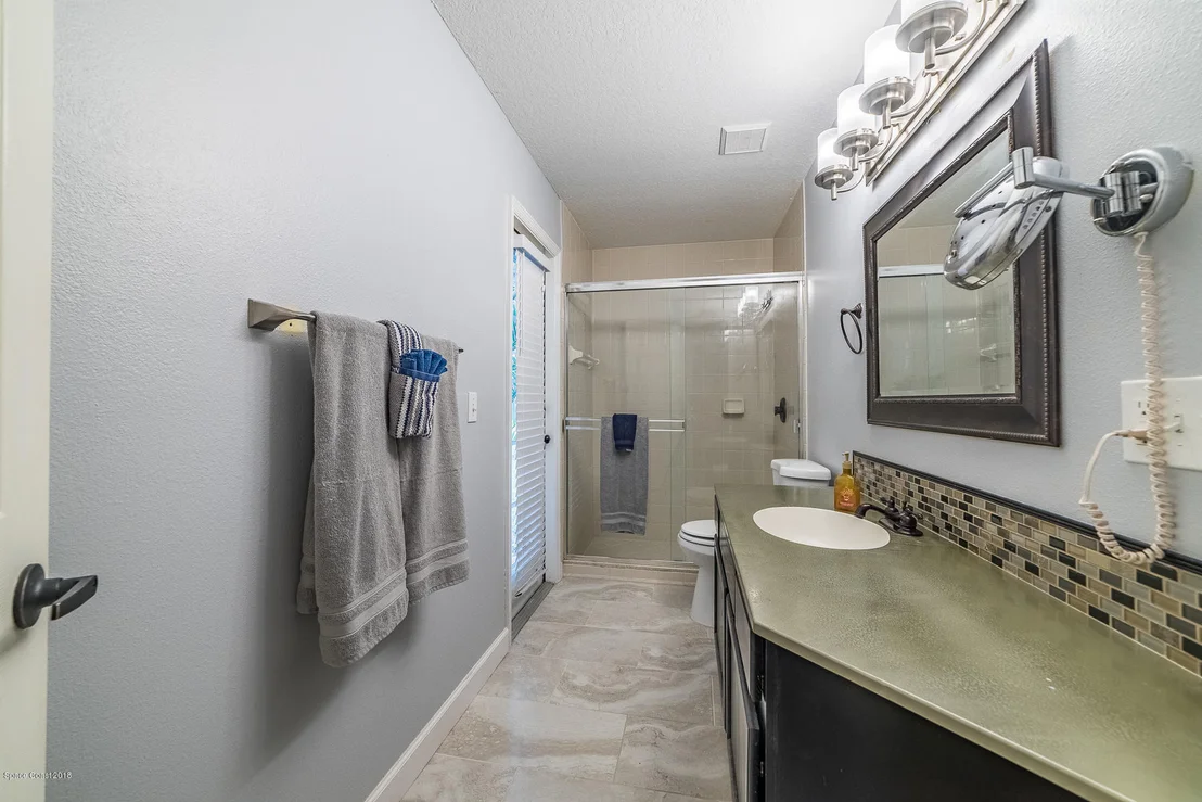 Photo of 2811 Englewood Drive