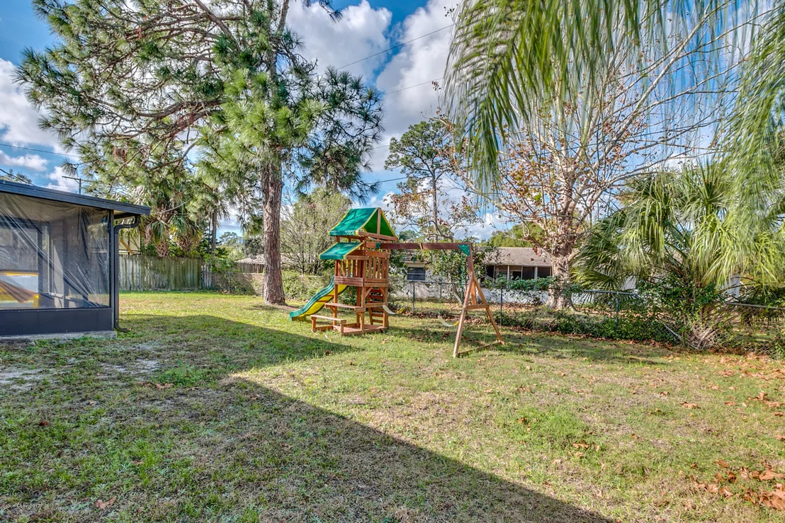 Photo of 1059 La Paloma Drive