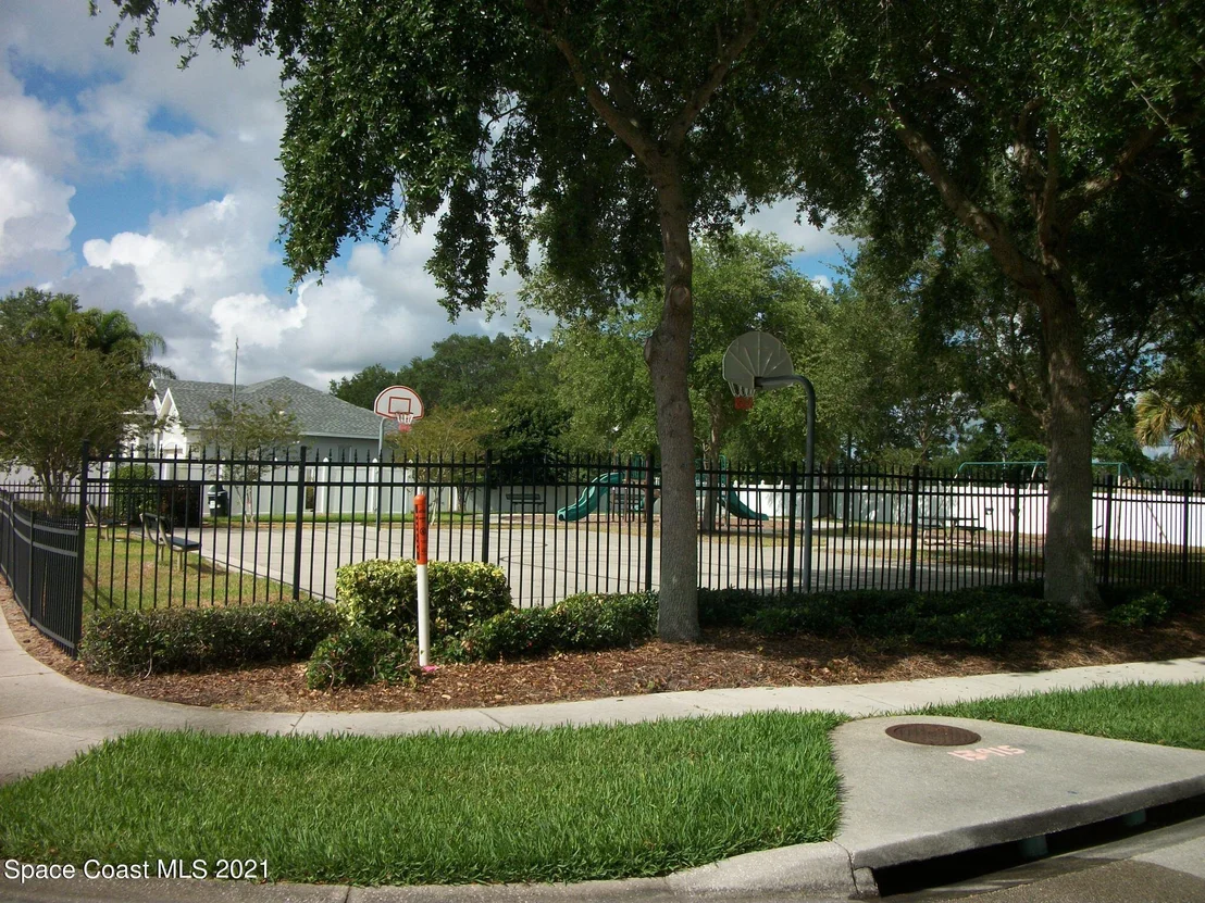 Photo of 1700 Whitman Drive