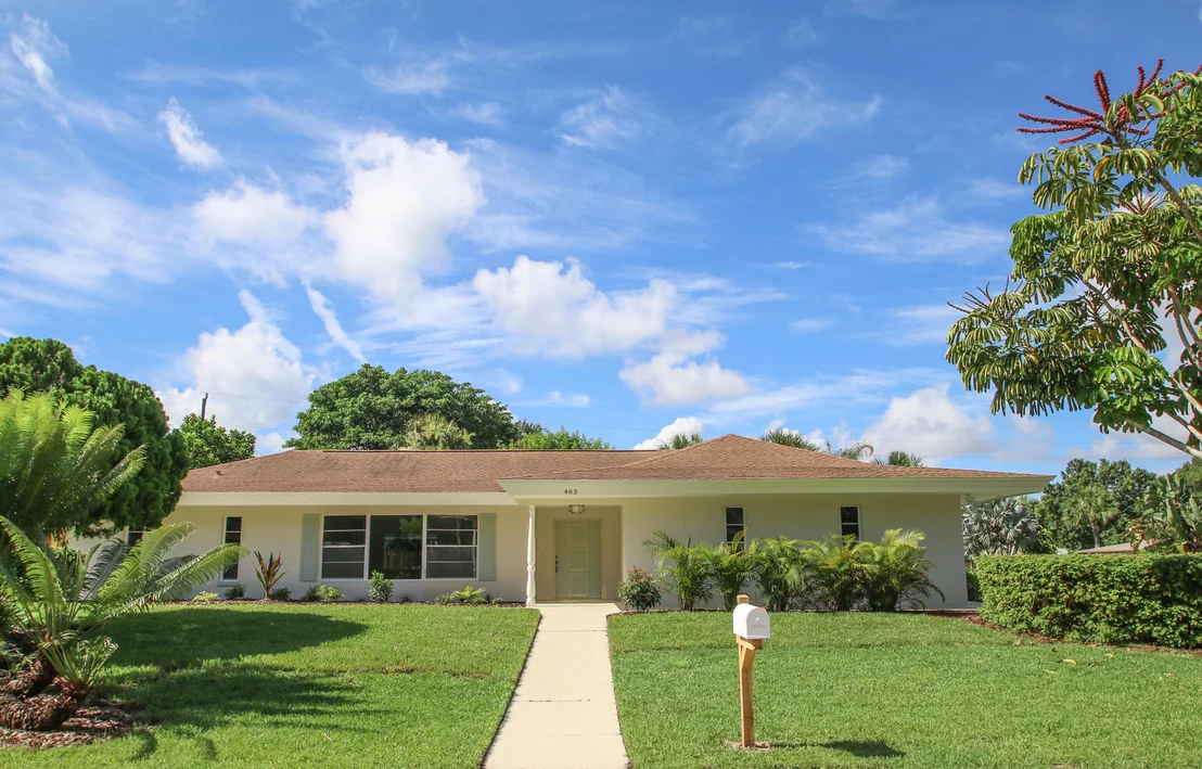 Photo of 465 Seabreeze Drive