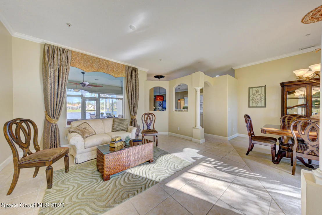 Photo of 2614 Canterbury Circle