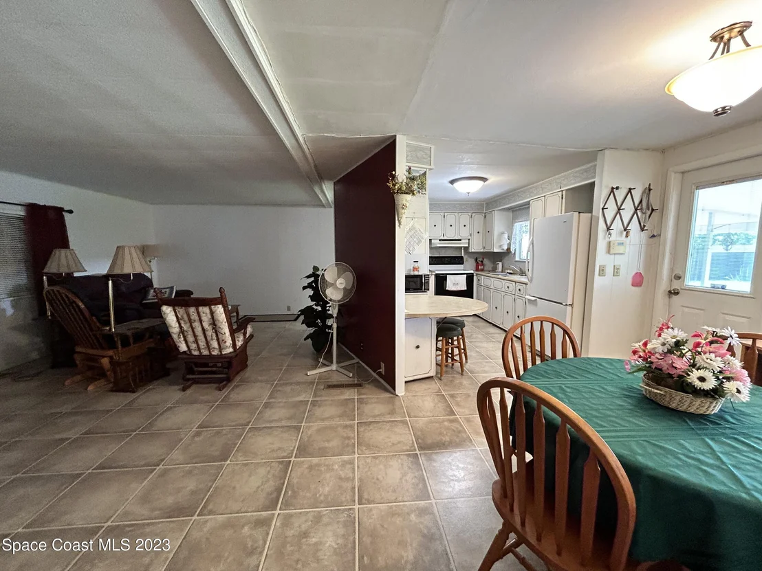 Photo of 3319 Turnbull Road