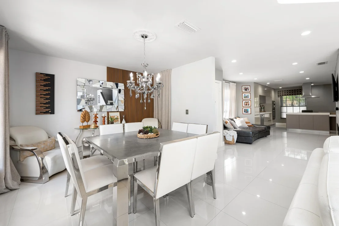 Photo of 807 Garnet Circle