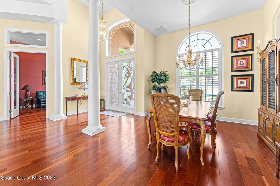 Photo of 325 Normandy Drive