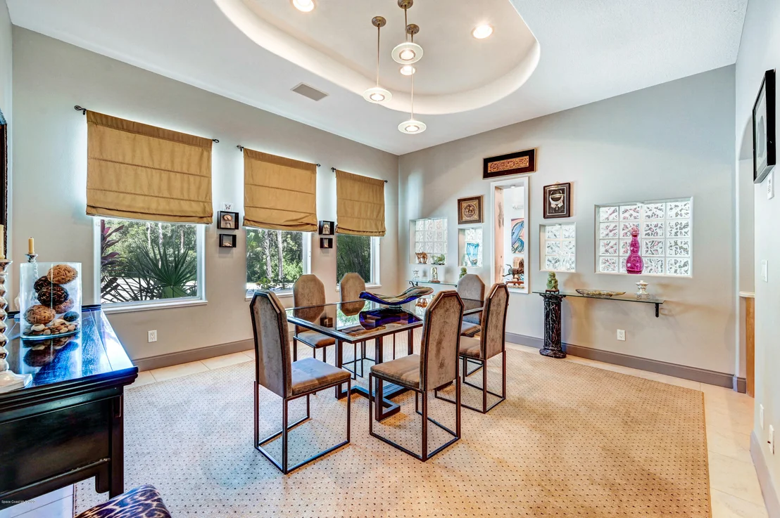 Photo of 5640 Willoughby Drive