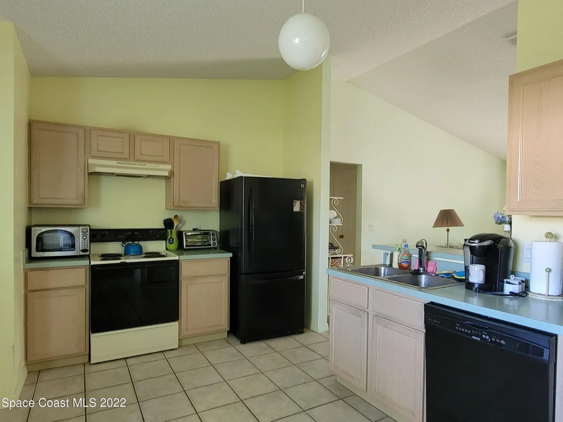 Photo of 1117 Juno Place