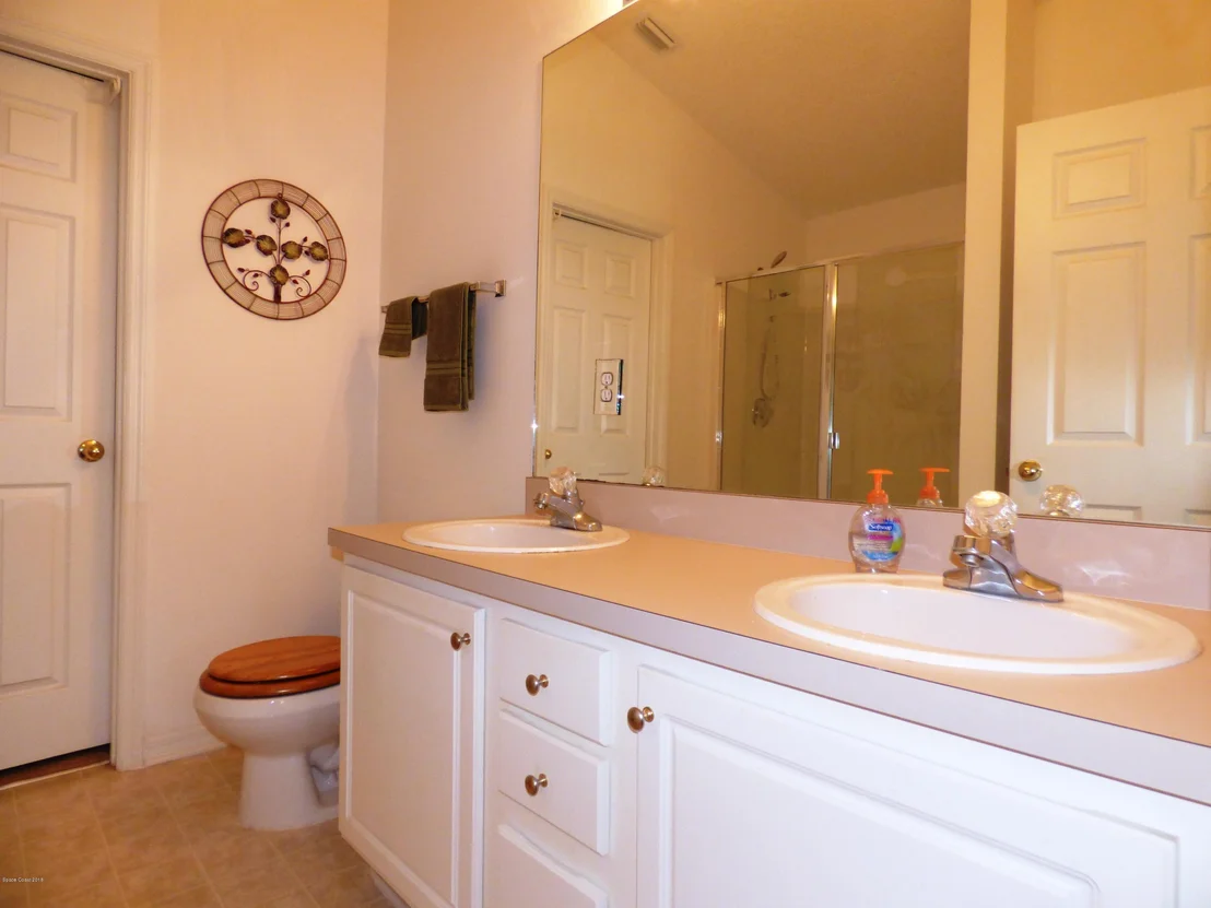 Photo of 2601 Stratford Pointe Drive