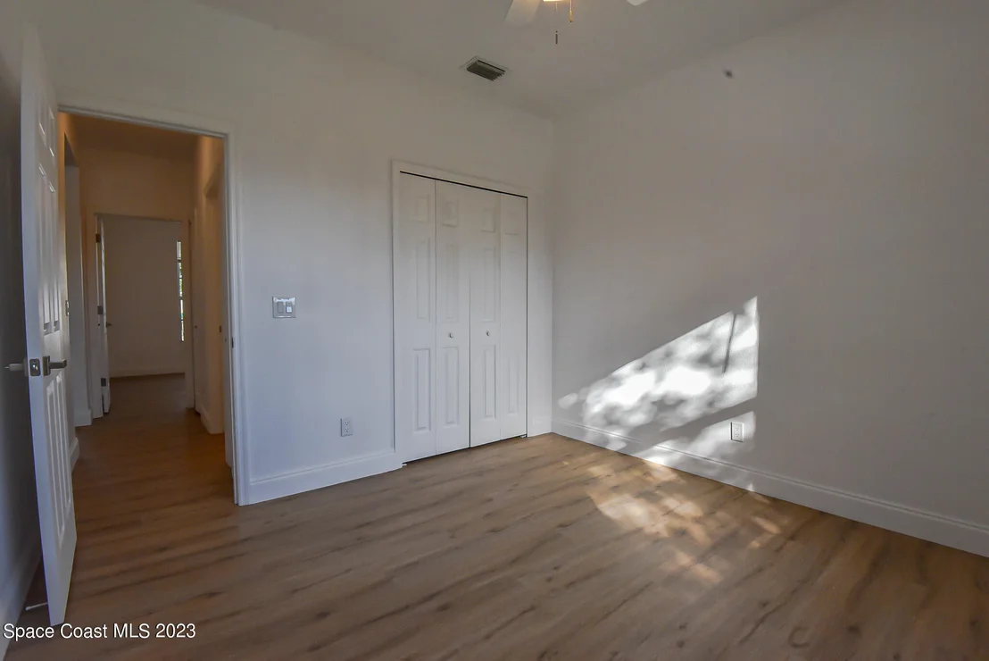 Photo of 521 Cressa Circle