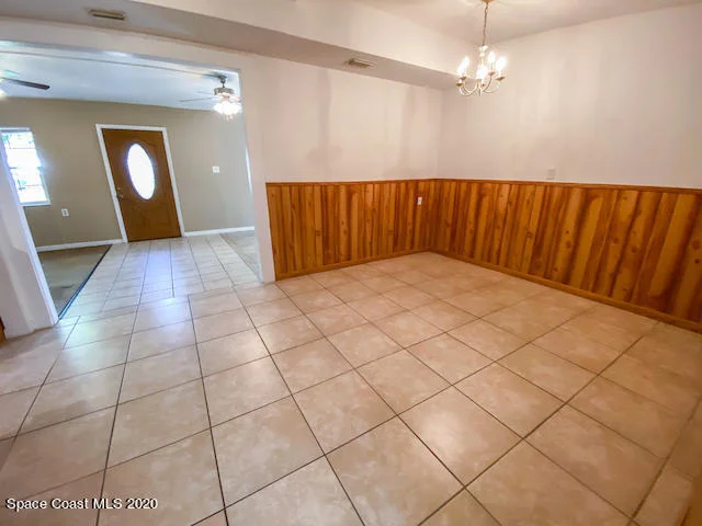 Photo of 655 Cocoanut Grove Avenue