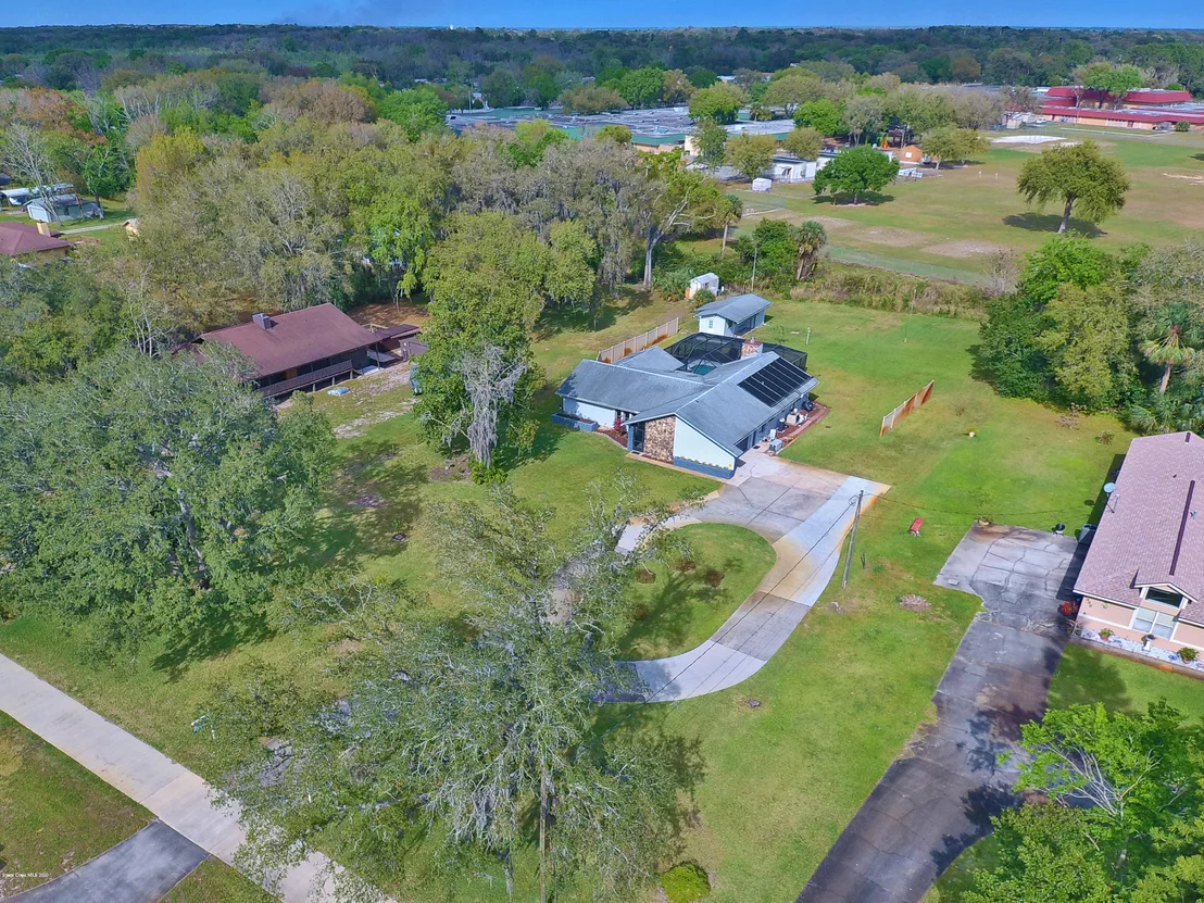 Photo of 1355 War Eagle Boulevard