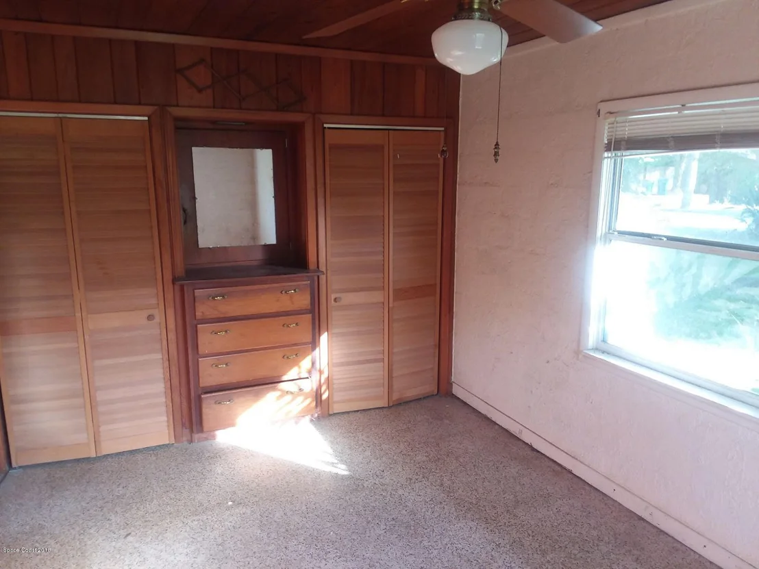 Photo of 724 Central Boulevard