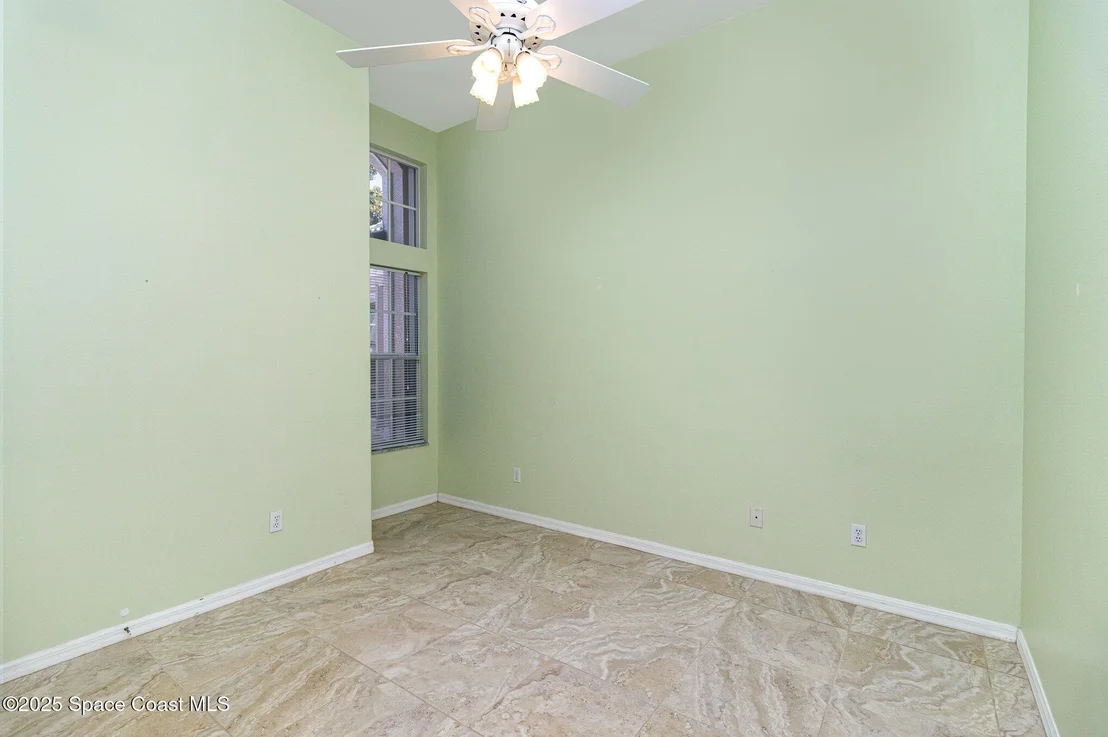 Photo of 927 Wimbledon Drive