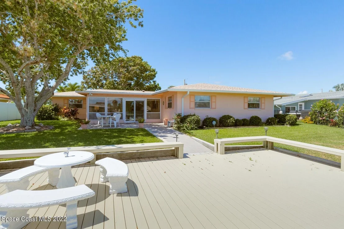 Photo of 360 N Dorset Drive