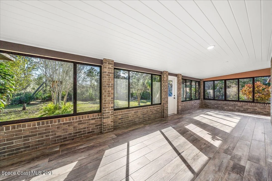 Photo of 3559 James Road