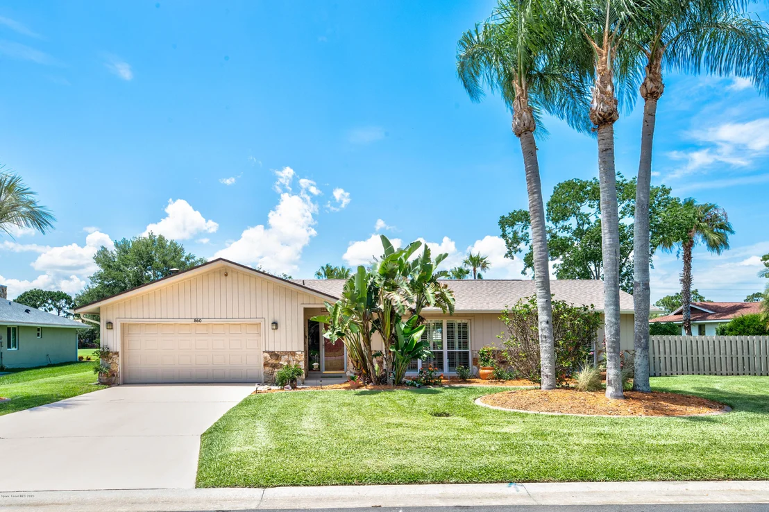 Photo of 860 Preston
