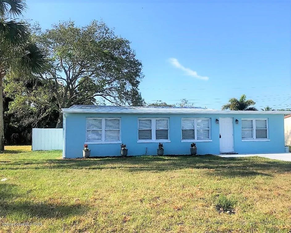 Photo of 305 Vesta Circle