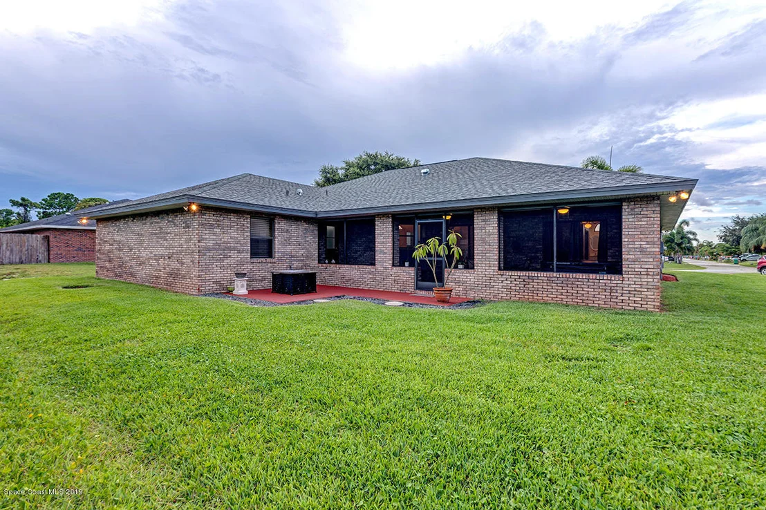 Photo of 117 Palm Circle