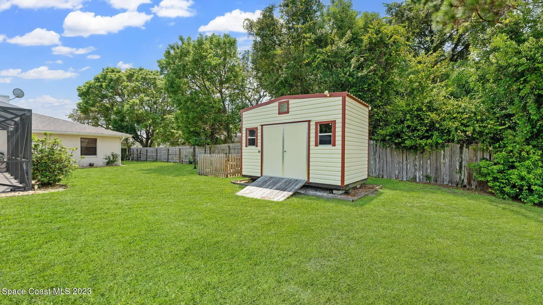 Photo of 4220 Lee Hall Place