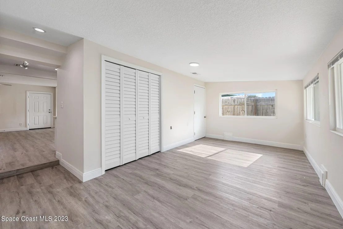 Photo of 2110 Palm Avenue