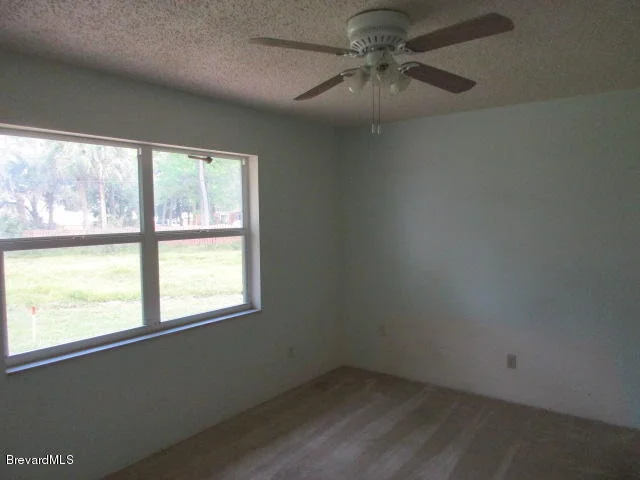 Photo of 102 Haven Drive E
