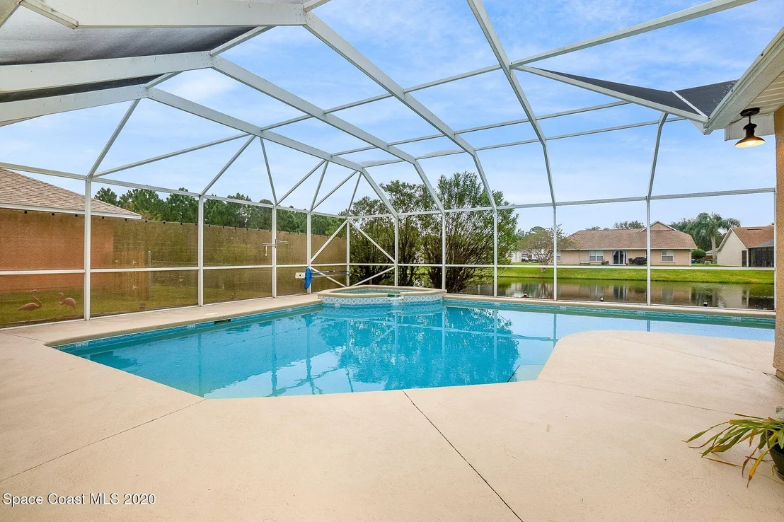 Photo of 1008 SABAL GROVE Drive