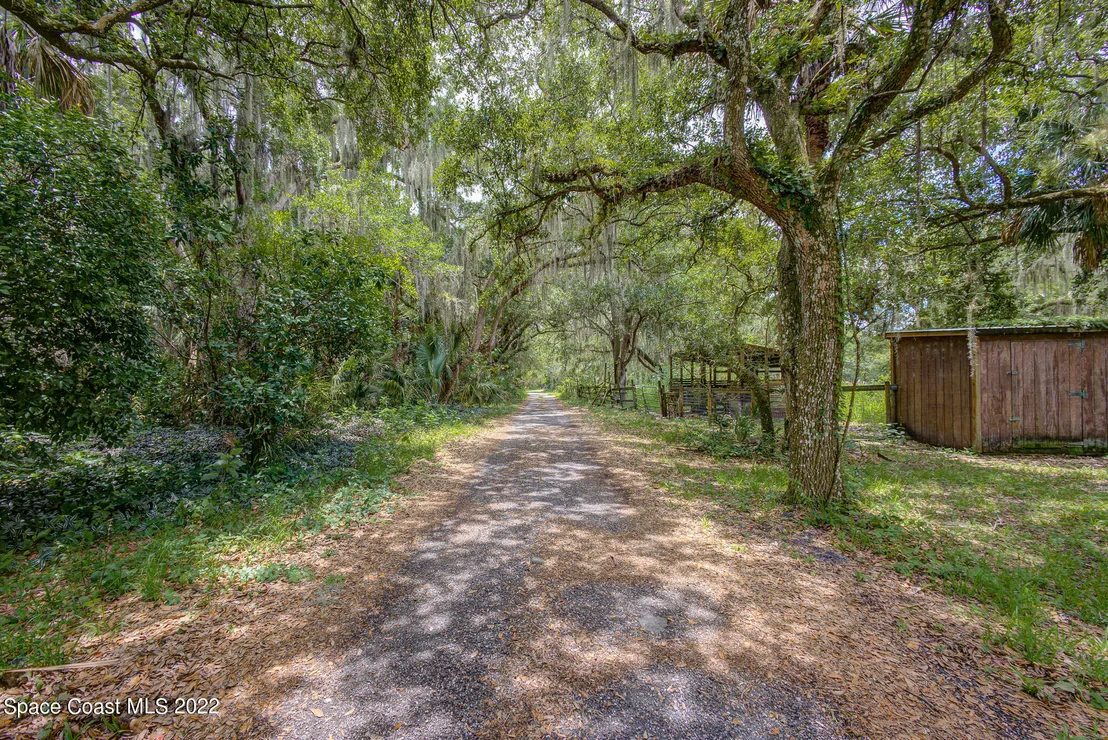 Photo of 3790 Fenner Road