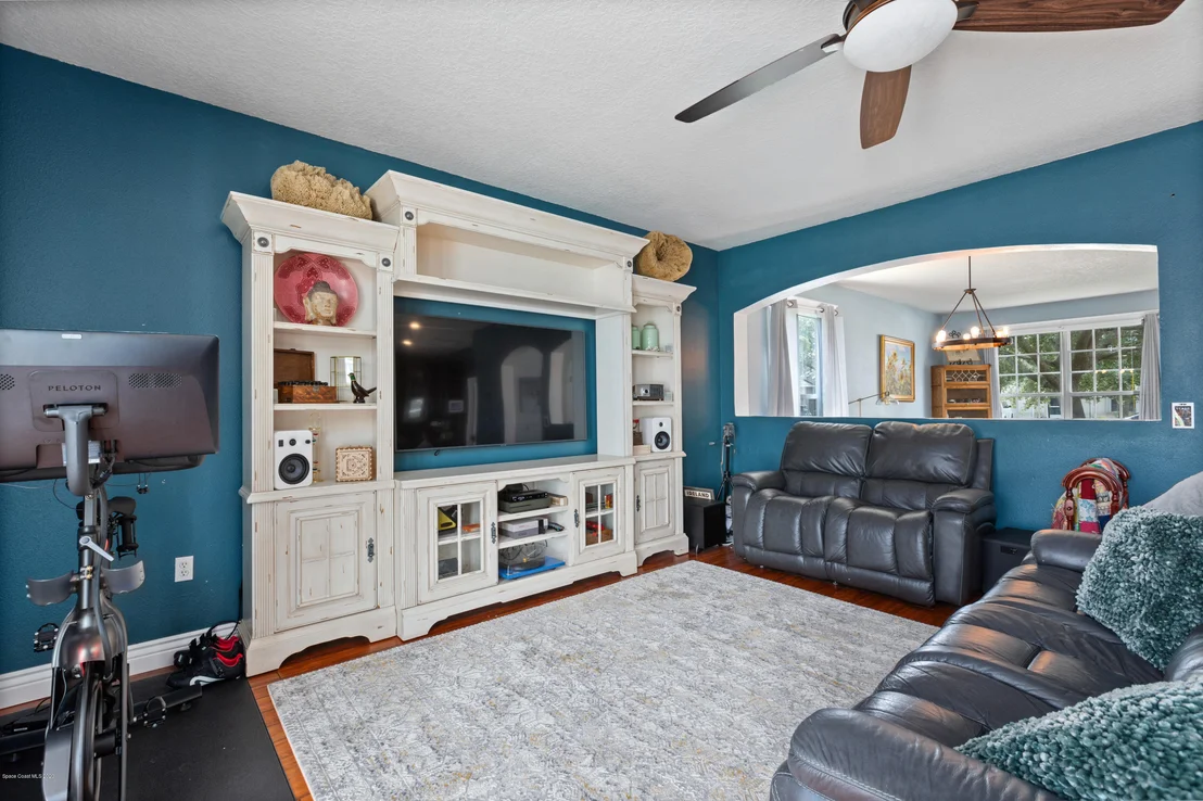 Photo of 165 Sedgewood Circle