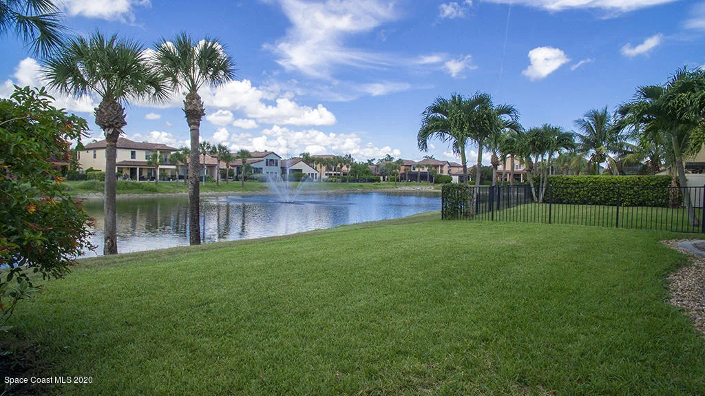 Photo of 718 Monterey Drive