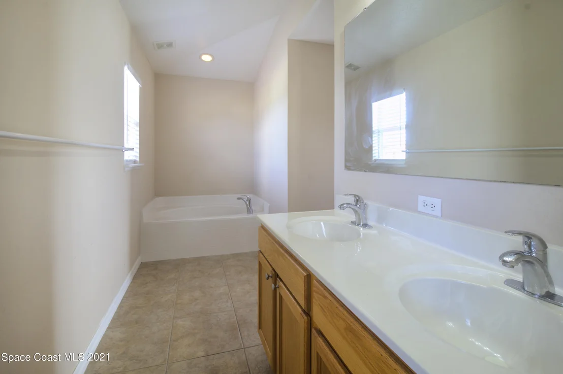 Photo of 1643 Sorento Circle