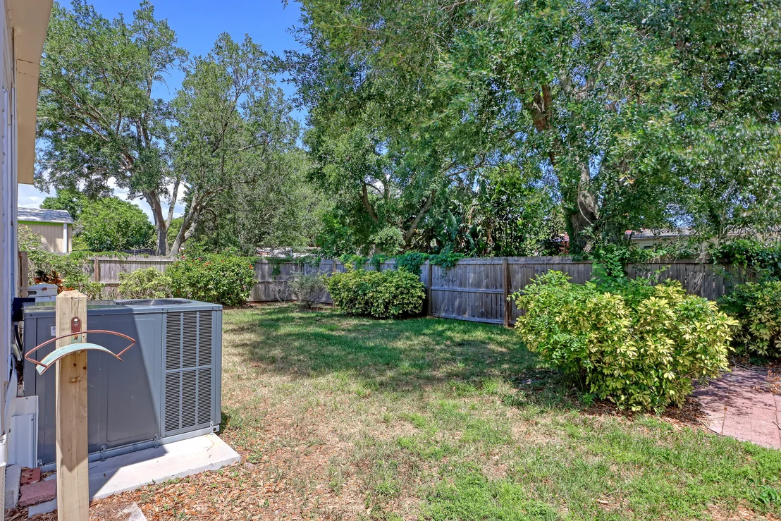 Photo of 376 Robyn Street