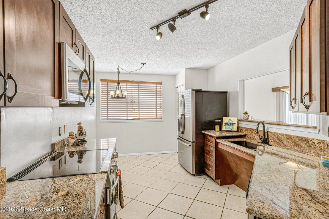 Photo of 718 Pine Island Drive
