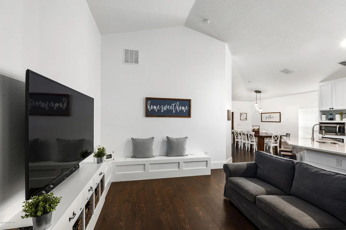 Photo of 1515 Litchfield Drive