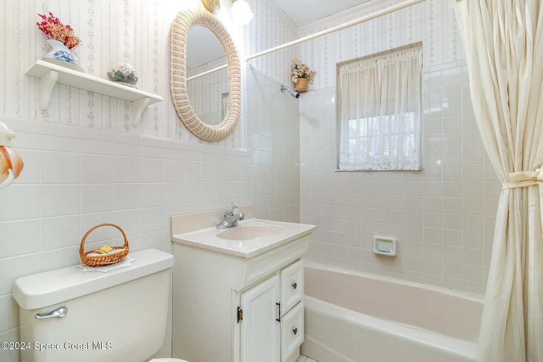 Photo of 54 Burlington Avenue