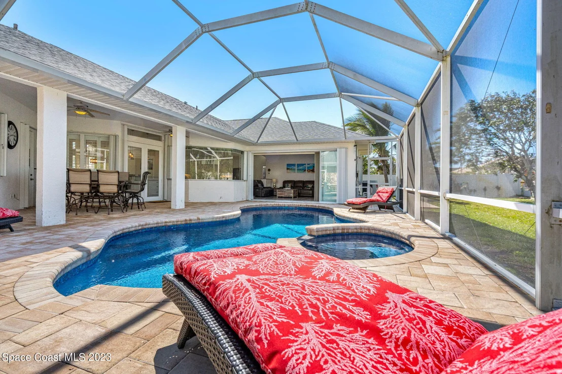 Photo of 212 Ivory Drive