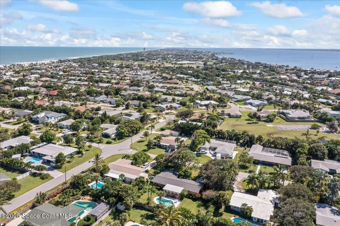 Photo of 302 Surf Road