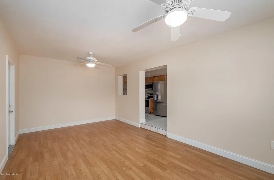 Photo of 1933 Elmwood Drive