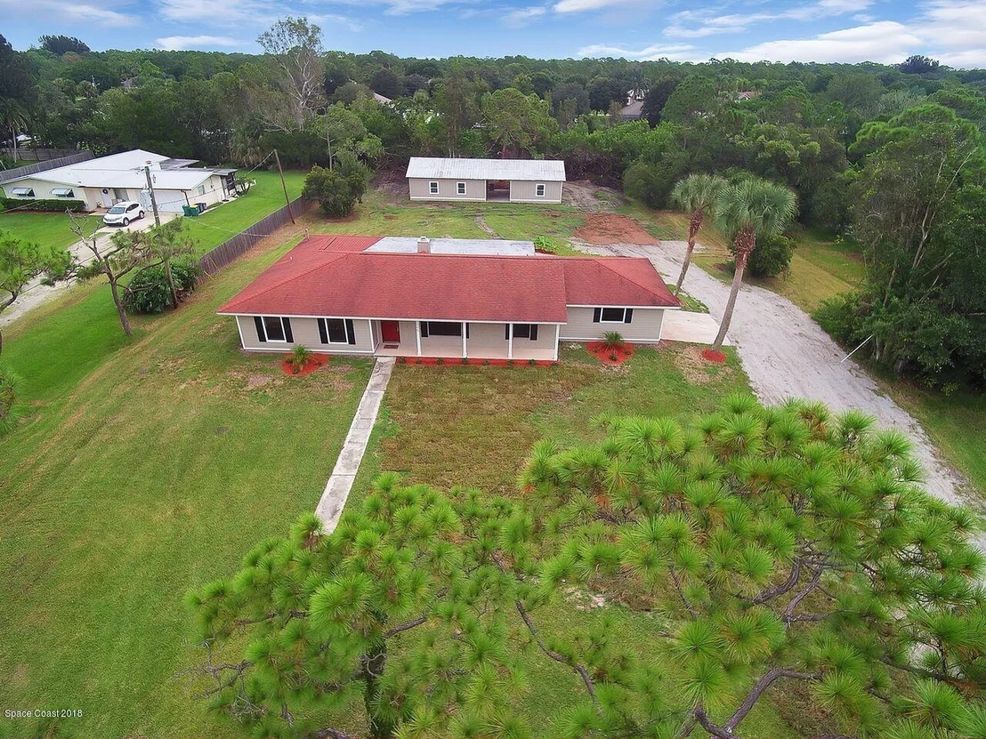 Photo of 2665 Lakehill Road
