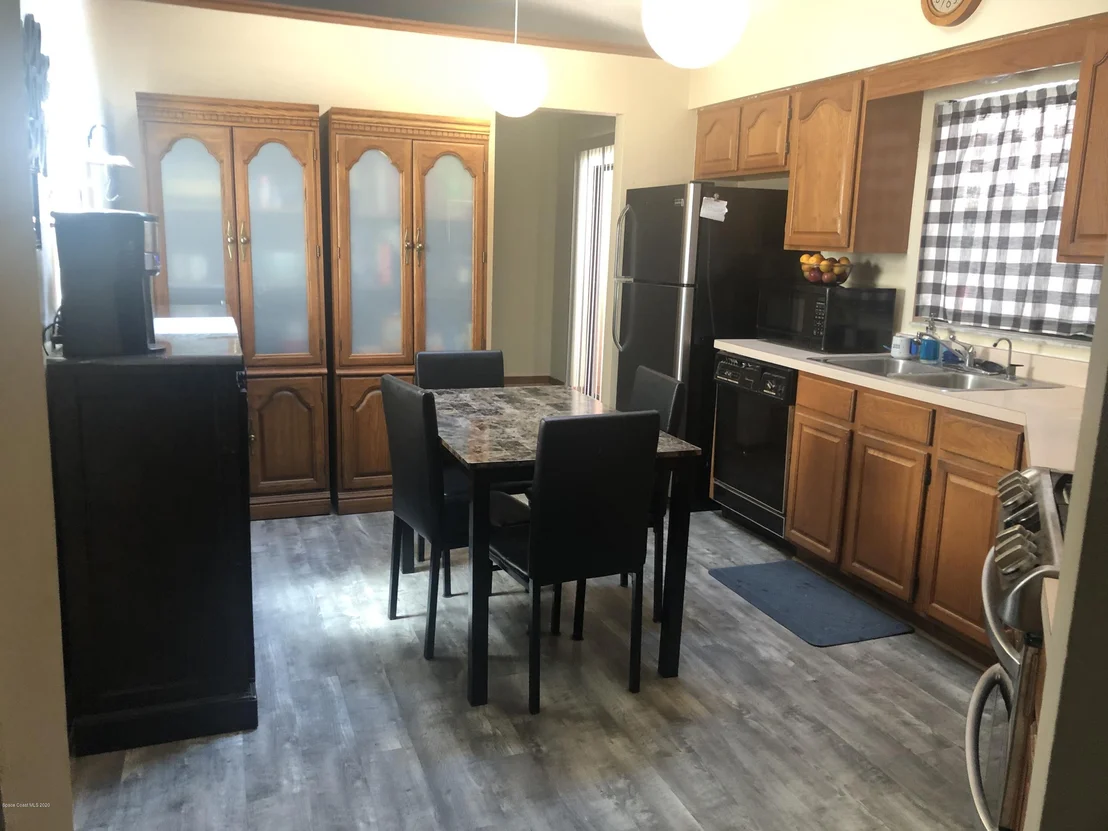 Photo of 2210 Saint Theresa'S Way