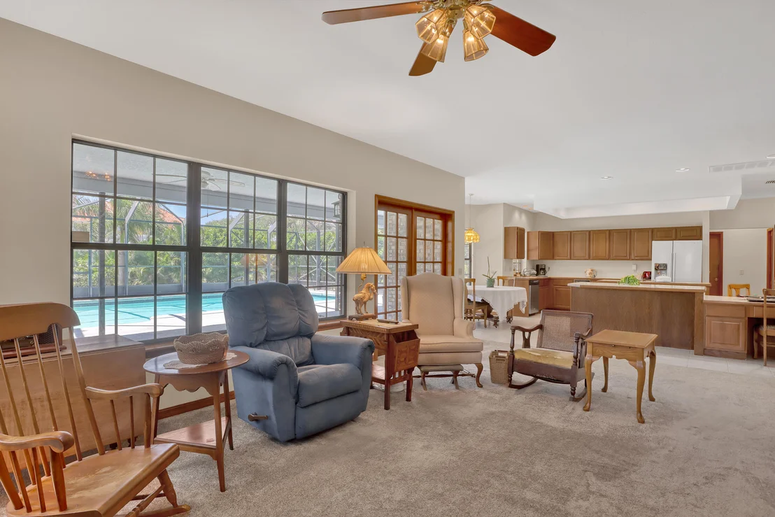 Photo of 561 Nightingale Drive