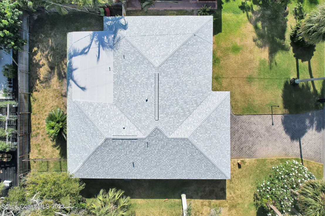 Photo of 380 Bahama Drive