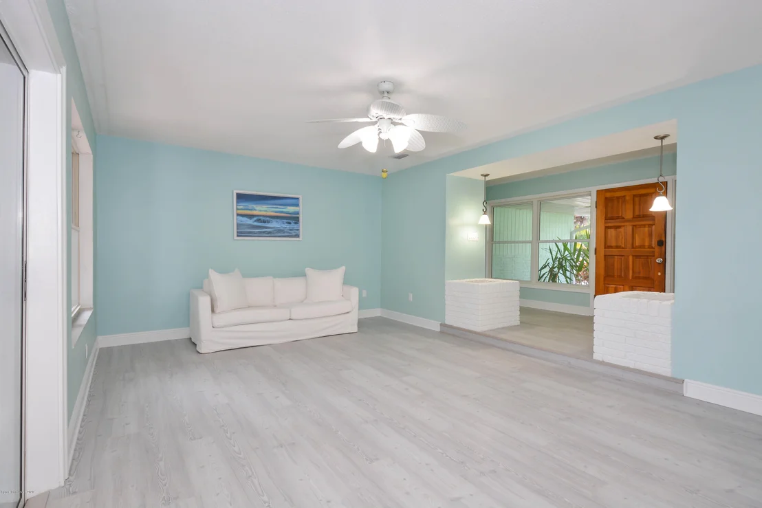 Photo of 460 Oak Ridge Drive