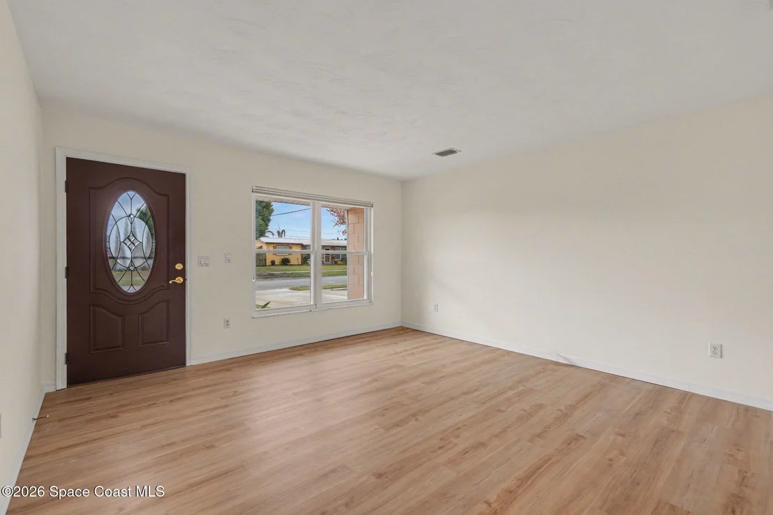 Photo of 1714 Hudson Circle N