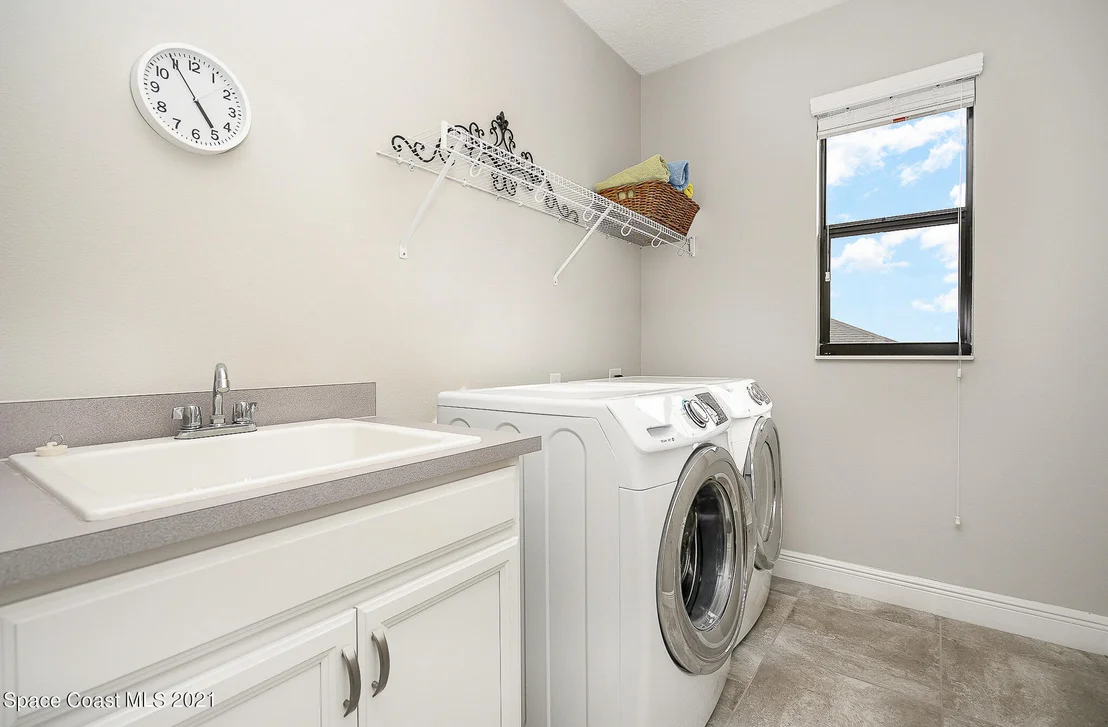 Photo of 3081 Casterton Drive