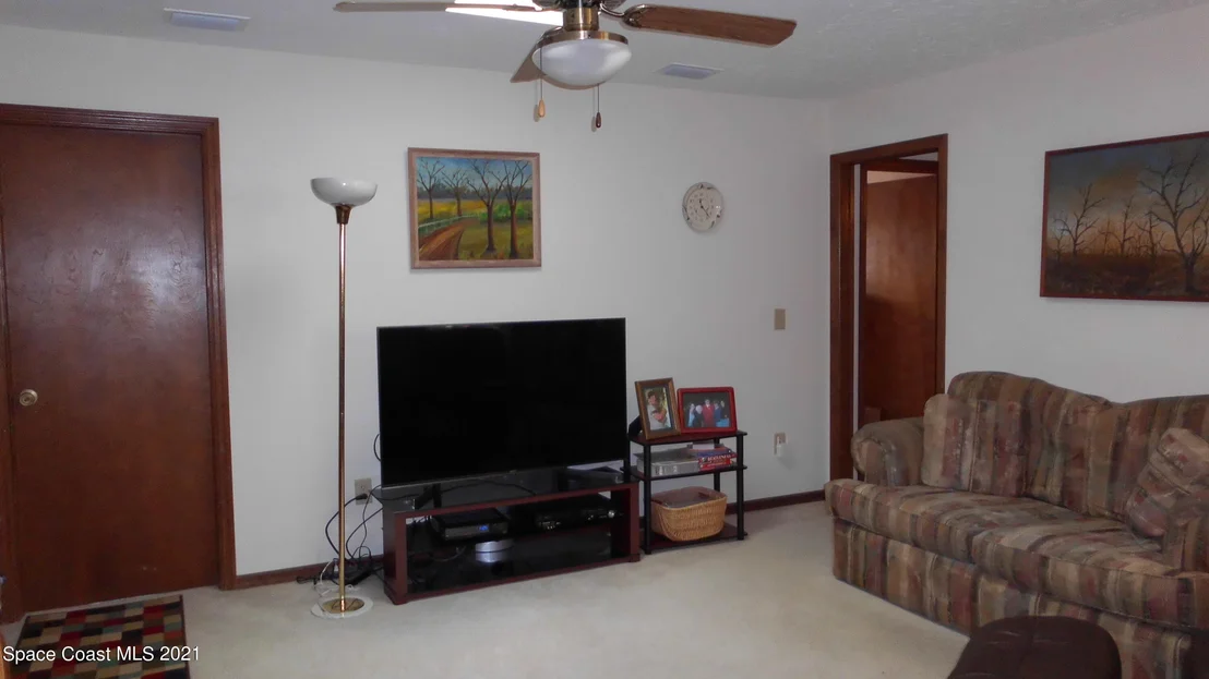 Photo of 735 Atlantic Drive