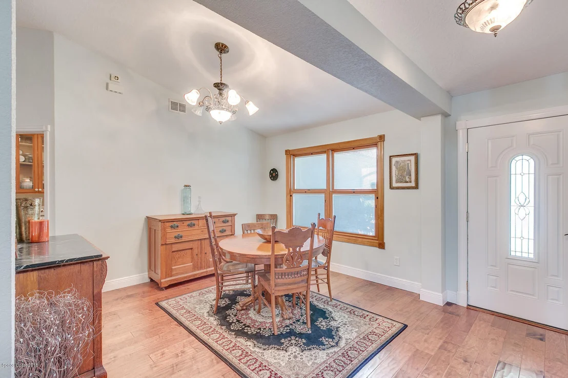 Photo of 625 Sandpiper Circle
