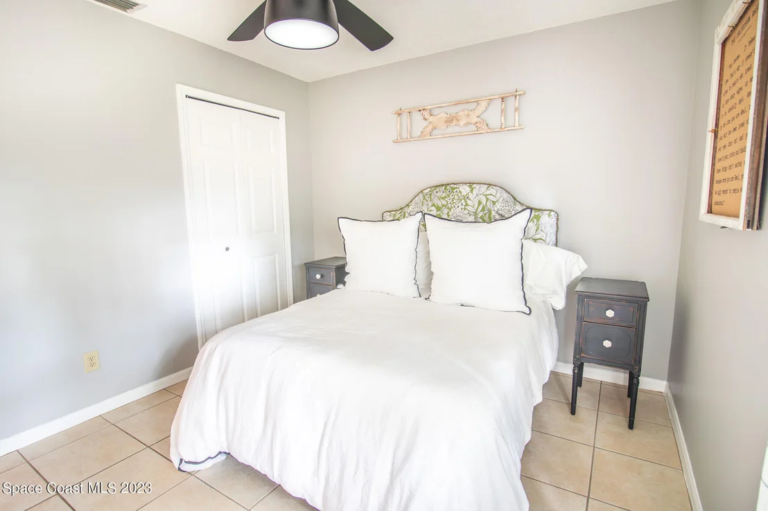 Photo of 4290 Silver Lake Drive