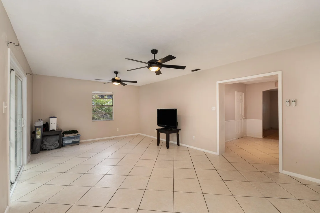 Photo of 1908 Glendon Drive