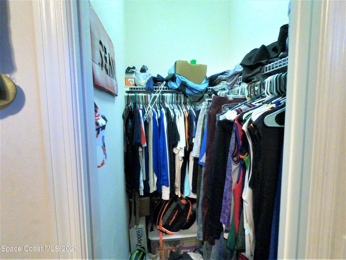 Photo of 1035 Starling Way
