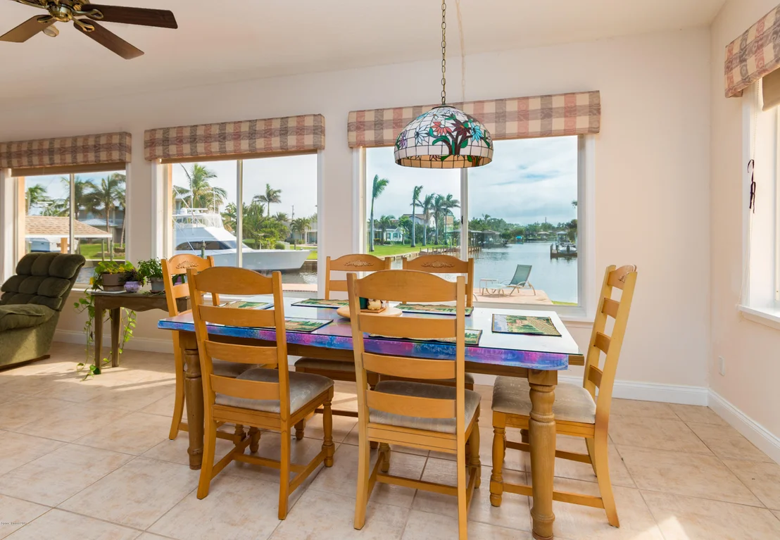 Photo of 2356 Brookside Drive